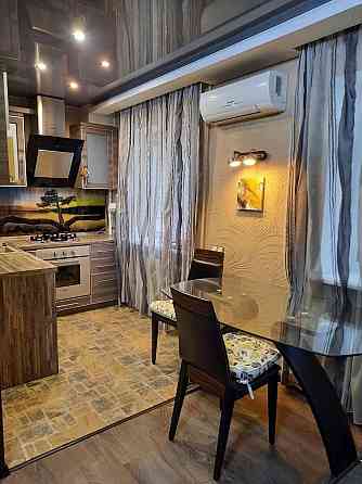 Реальная!Сдам 2к кв студию по Кирова. Цирк.Стоматология. Ленинский р-н.Вся мебель и Ан. Донецк