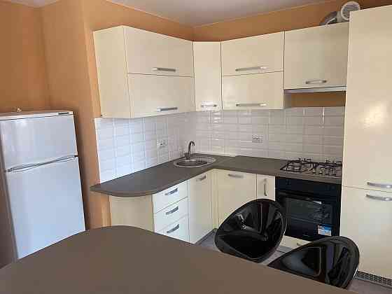 Сдам 1-комнатную квартиру-студию, с ремонтом, мебелью и техникой Донецк