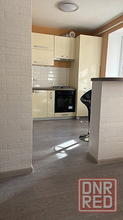 Сдам 1-комнатную квартиру-студию, с ремонтом, мебелью и техникой Донецк - изображение 4