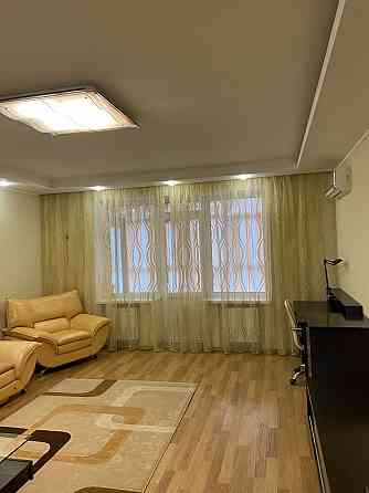 Аренда 2-ком. квартиры в центре города Донецка Ворошиловский район, улица Розы Люксембург,2 Донецк