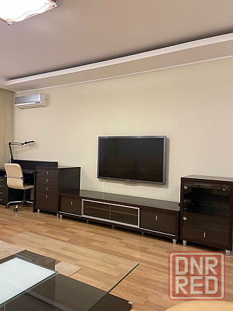 Аренда 2-ком. квартиры в центре города Донецка Ворошиловский район, улица Розы Люксембург,2 Донецк - изображение 1