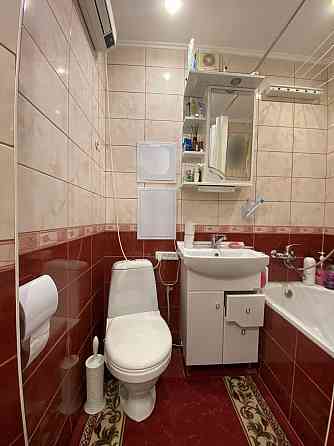 Продаётся просторная 2х-комн. квартира ул. Черноморская, д. 21 Мариуполь