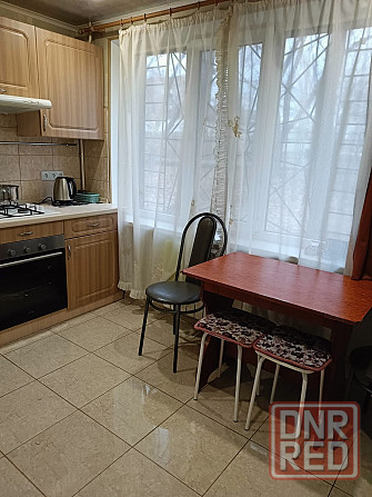 Продам 1-комнатную квартиру на Фильтровальной Енакиево - изображение 2