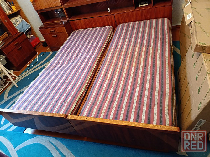 Две кровати с матрасами Макеевка - изображение 2