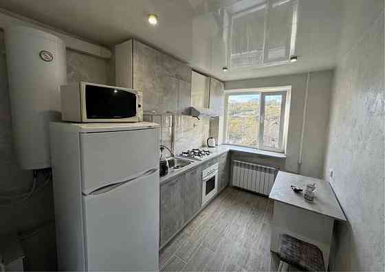 Сдается 2-комнатная квартира в г. Мариуполь, Левобережный район, ул. Олимпийская, 6 этаж 50м Мариуполь