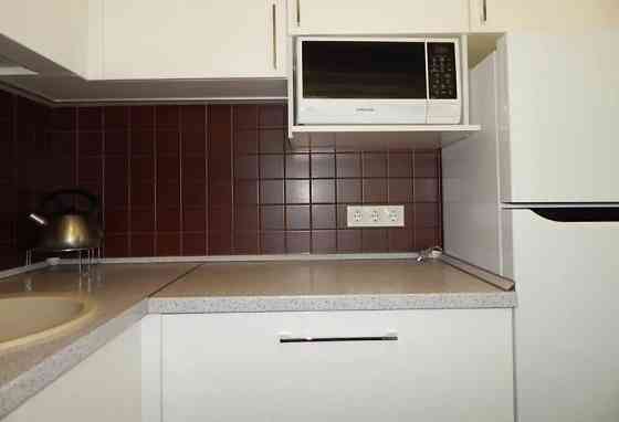 Сдается просторная студия в Калининском районе. Донецк