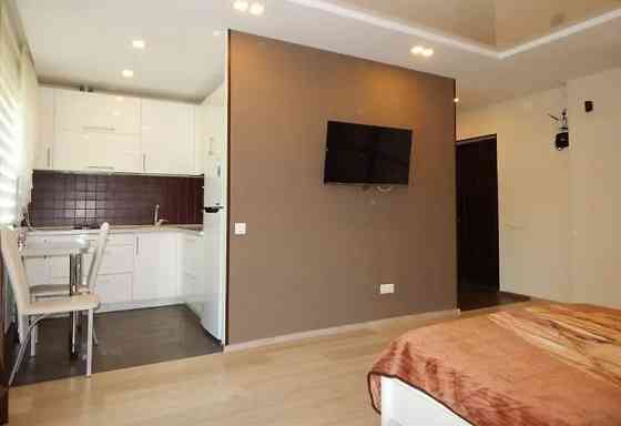 Сдается просторная студия в Калининском районе. Донецк