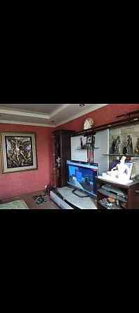 Продам 2 к. квартиру 5/9 Ленинский р-н Донецк