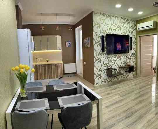 Сдаётся двухкомнатная квартира Район : Киевский Донецк