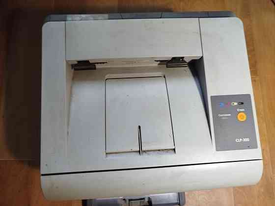 Принтeр лaзepный цветнoй Sаmsung СLР-300 Донецк