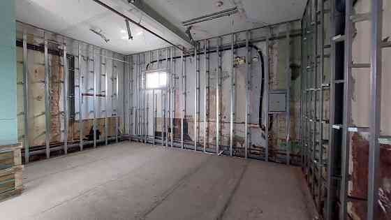 Сдам шикарное фасадное помещение 72 м2 с отдельным входом, в центре Донецка. Донецк