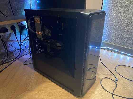 продам игровой компьютер Макеевка