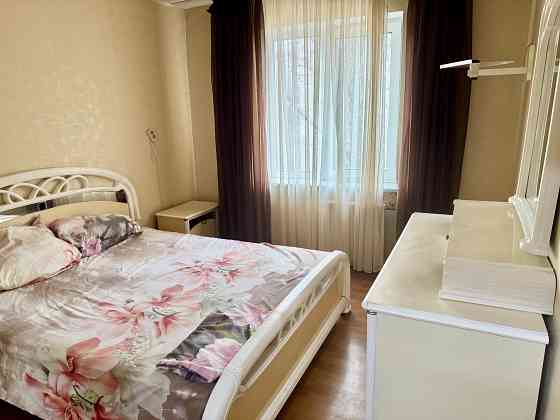 Посуточно квартира с водой в центре Донецка Донецк