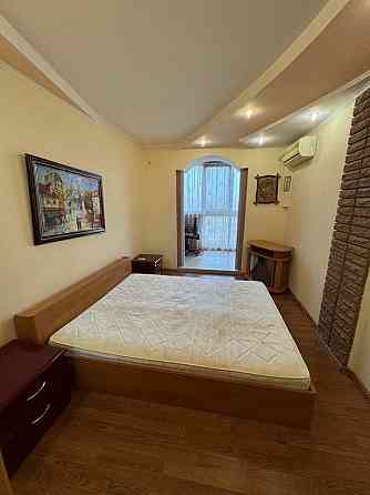 Сдам 3х комнатную квартиру Ворошиловский район, Крытый рынок бульвар Школьный Донецк