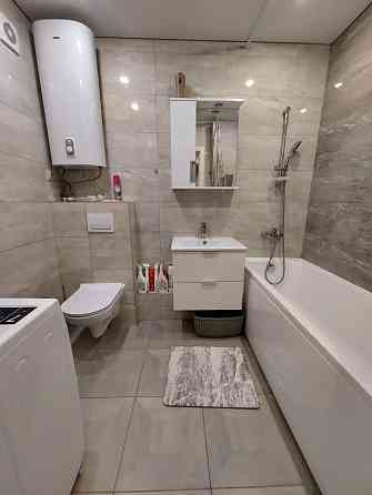 Сдается:Двухкомнатная квартира Район: Киевской Донецк