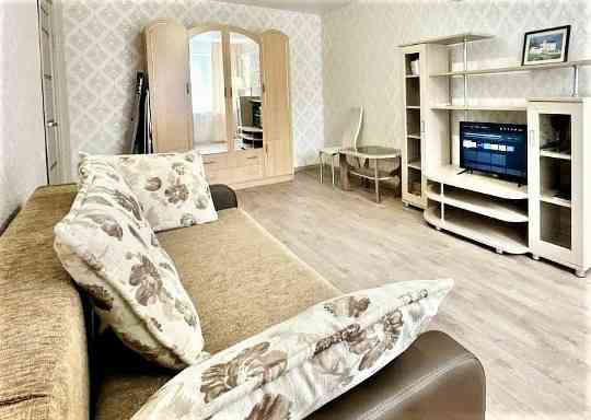 Сдается 2-комнатная квартира Район: Ленинский Донецк