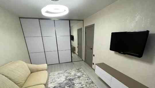 Сдается:Однокомнатная квартира Район:Ленинский Донецк