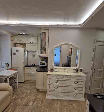 Сдается:Двухкомнатная квартира Район:Калининский Донецк