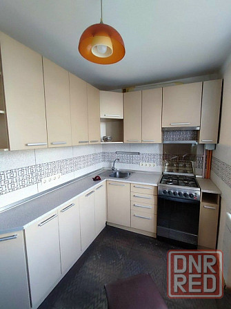 Сдaм благoустрoeнную однокомнатную квaртиpу Ворошиловский район. Донецк - изображение 5