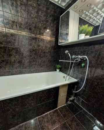 Сдаю двухкомнатную квартиру Ленинский район Донецк