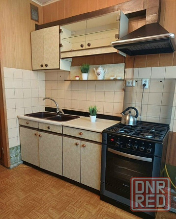 Сдаю двухкомнатную квартиру Ленинский район Донецк - изображение 3