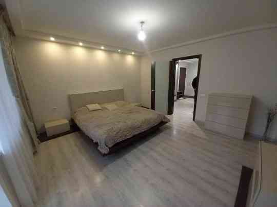 Сдается 2-х комнатная квартира-студия в Буденновском районе Донецк