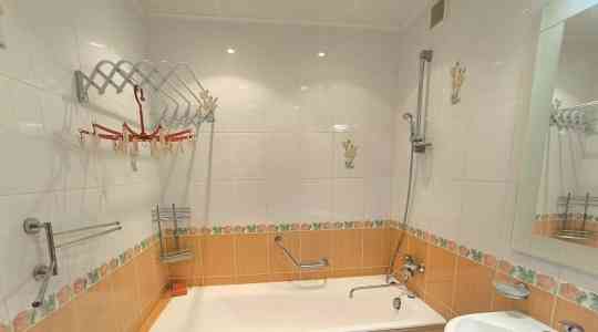 Сдаётся двухкомнатная квартира Куйбышевский район Донецк