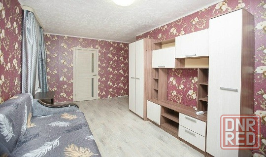 Сдаю трехкомнатную квартиру Петровский район Донецк - изображение 1