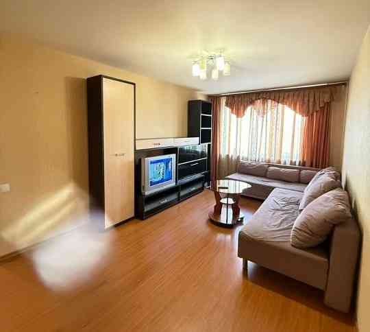 Сдаю трехкомнатную квартиру Киевский район Донецк