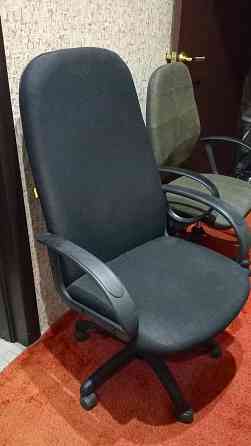 Крeслo руководителя. Текстиль, сетка. Донецк