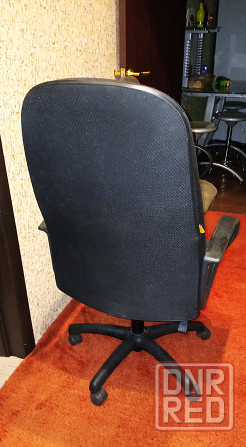 Крeслo руководителя. Текстиль, сетка. Донецк - изображение 3