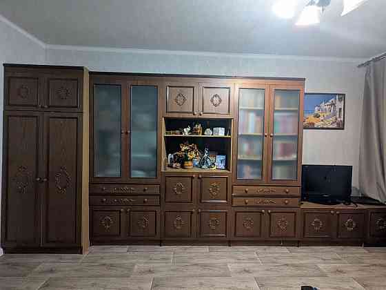 Продам стенку в отличном состоянии. Макеевка