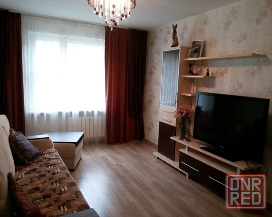 Сдаётся однокомнатная квартира Кировском районе, Текстильщик. Донецк - изображение 1