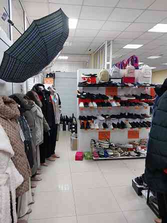 Сдается коммерческое помещение в торговом центре Луганск