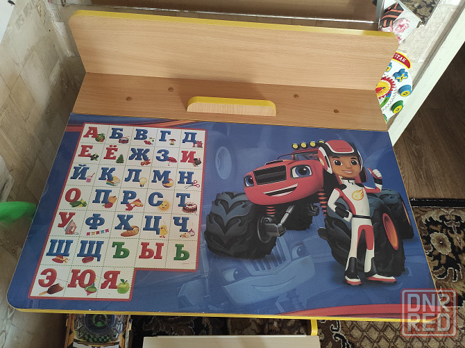 Растущая парта и стульчик детская. Макеевка - изображение 2