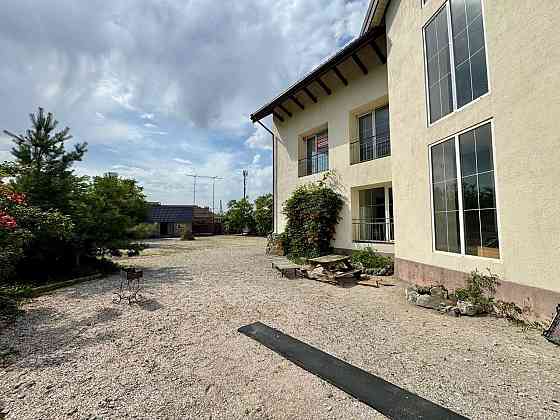 Пансионат белосарайская коса на берегу азовского моря. Первая линия. 620кв.м. 17 соток земли Мариуполь