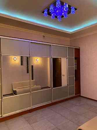 Продам 3к.квартиру с паркингом. жк Замковый Донецк