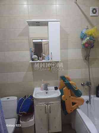 Продам 2к Красная Площадь 2 Сталинка Луганск