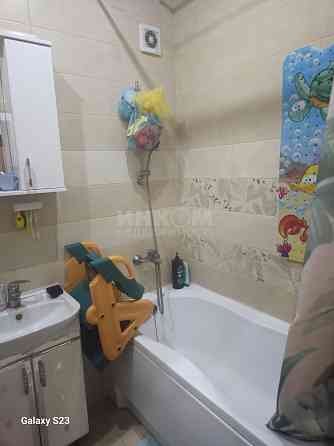 Продам 2к Красная Площадь 2 Сталинка Луганск