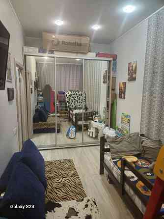 Продам 2к Красная Площадь 2 Сталинка Луганск