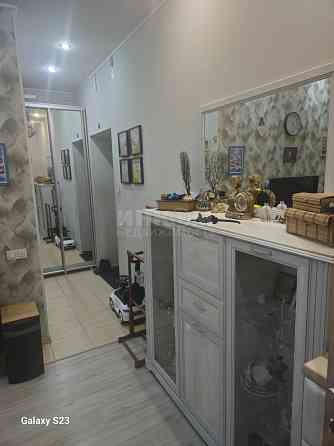 Продам 2к Красная Площадь 2 Сталинка Луганск