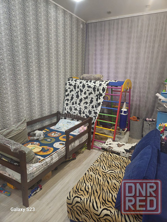 Продам 2к Красная Площадь 2 Сталинка Луганск - изображение 1