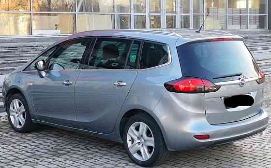 Opel Zafira Tourer Донецк