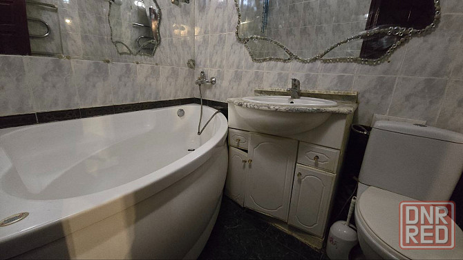 3-комнатная с ремонтом, мебелью и техникой бул. Шевченко Донецк - изображение 2