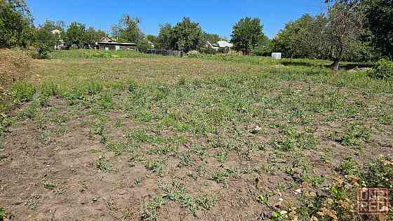 Волноваха, хороший дом с газом, водой, гаражом на участке земли 17 соток, срочно продаю 1.7 млн руб Волноваха