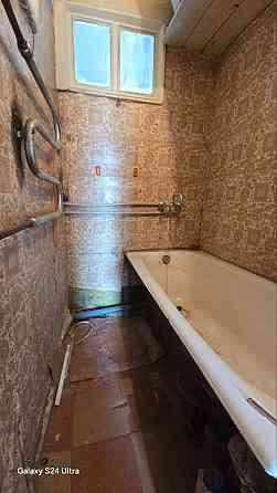 продаю 3х к квартиру на Топазе в лучшем месте по ул. Куйбышева , цена 2.8 млн рублей Донецк