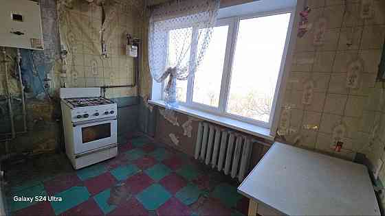 продаю 3х к квартиру на Топазе в лучшем месте по ул. Куйбышева , цена 2.8 млн рублей Донецк