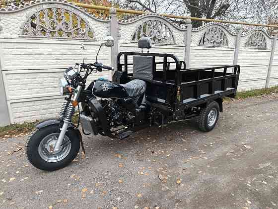 Трицикл грузовой AGIAX 3 (аякс) 250/350 куб.см, водян.охл, кузов 2м. Донецк