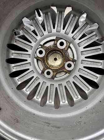 Диски и шины Honda Accord, Ford Fiesta, Bridgestone, Kumho Донецк