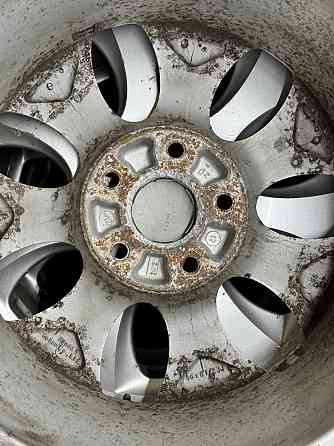 Диски и шины Honda Accord, Ford Fiesta, Bridgestone, Kumho Донецк